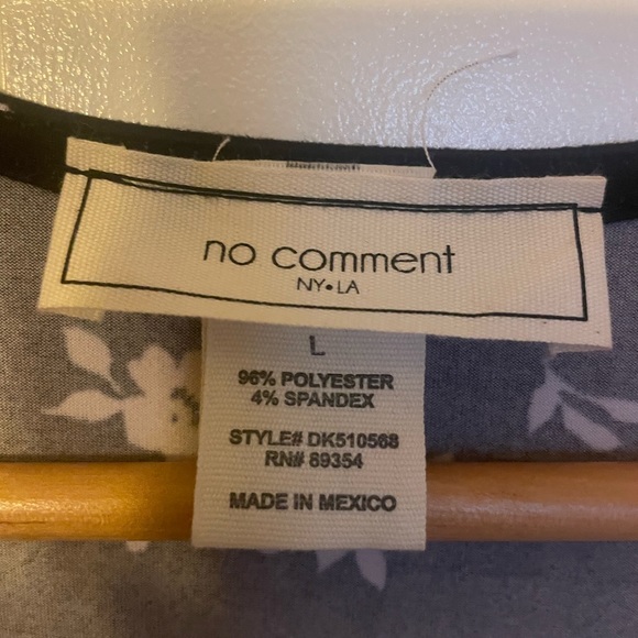 No Comment black and white dress. Size large. - Picture 2 of 3